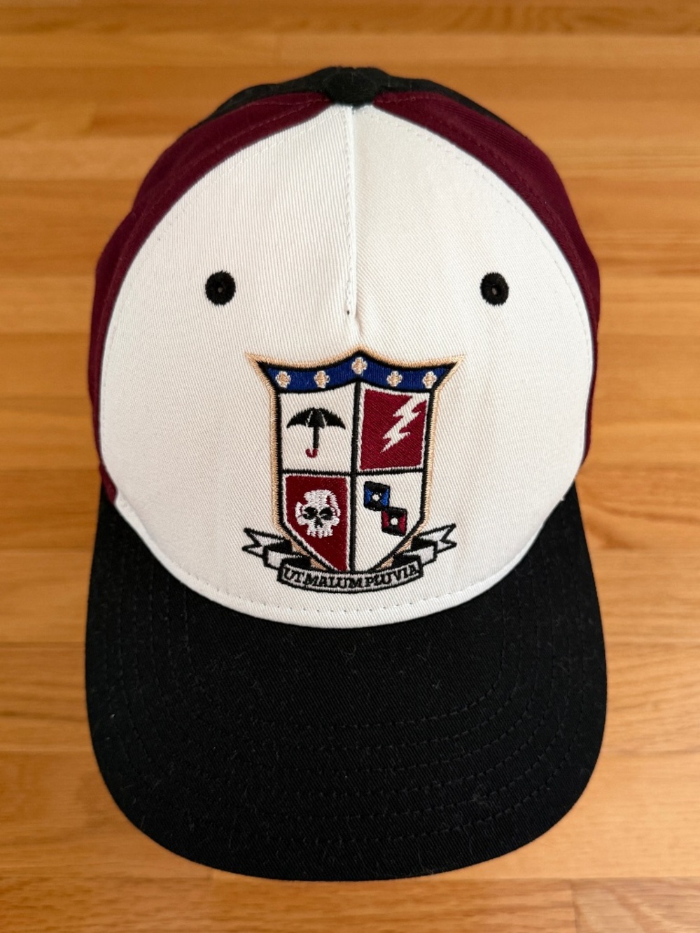 Ut Malum Pluvia Motto Snapback Hat Cap Umbrella Academy Insignia